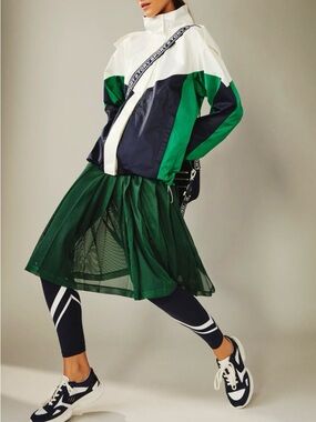 Tory Sport Green Mesh Pleated Midi Skirt
*NWT